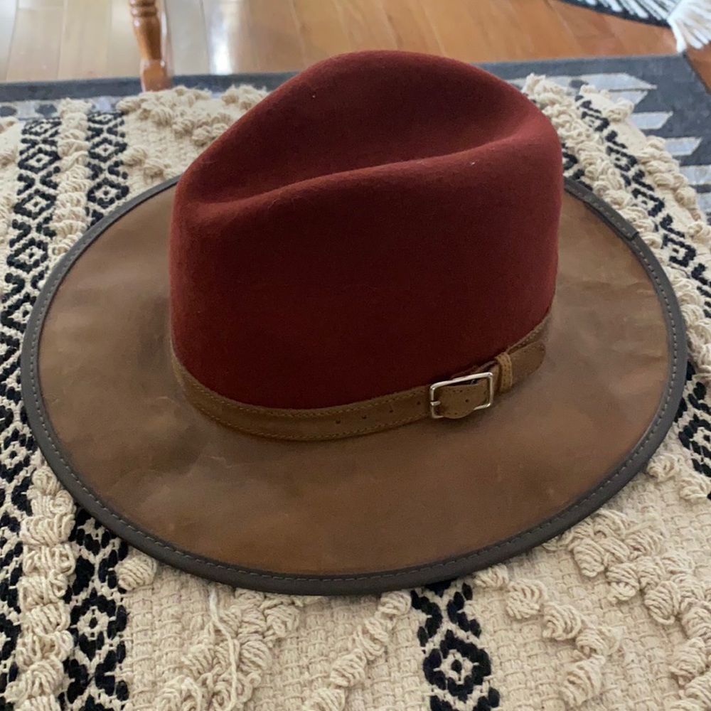 Overland red felt / leather hat - adjustable small
